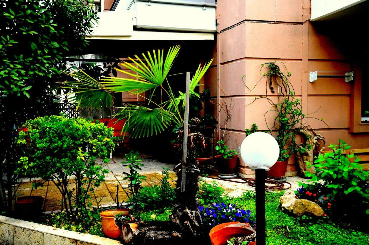 Studio On The Beach With Private Garden أغيا ترياس المظهر الخارجي الصورة